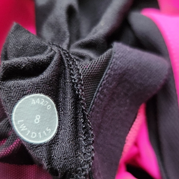 Lululemon Deep V Y2K  Fit And Flare Tank Top Yoga Running Gym Size 8 Pink Top - Picture 8 of 9